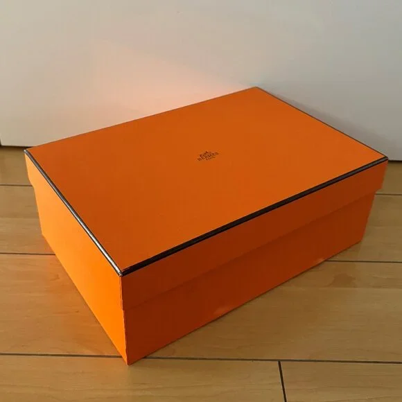 Hermes empty shoe box with ribbon - Picture 4 of 10